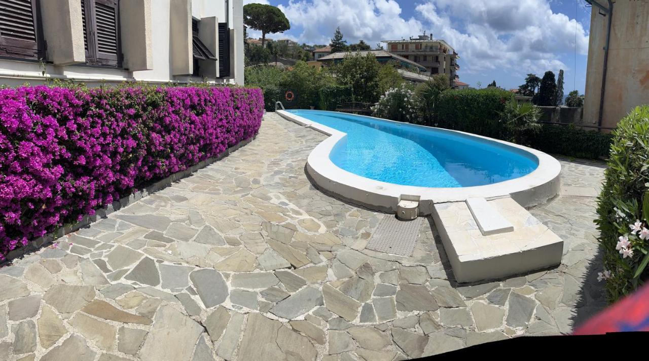Nautilus Vista Mare Mozzafiato A 180 Gradi- Posto Auto Privato - 2 Camere Matrimoniali Piu 1 Divano Letto Singolo-Sky,Netflix-Wifi 200Mg Rapallo Zewnętrze zdjęcie