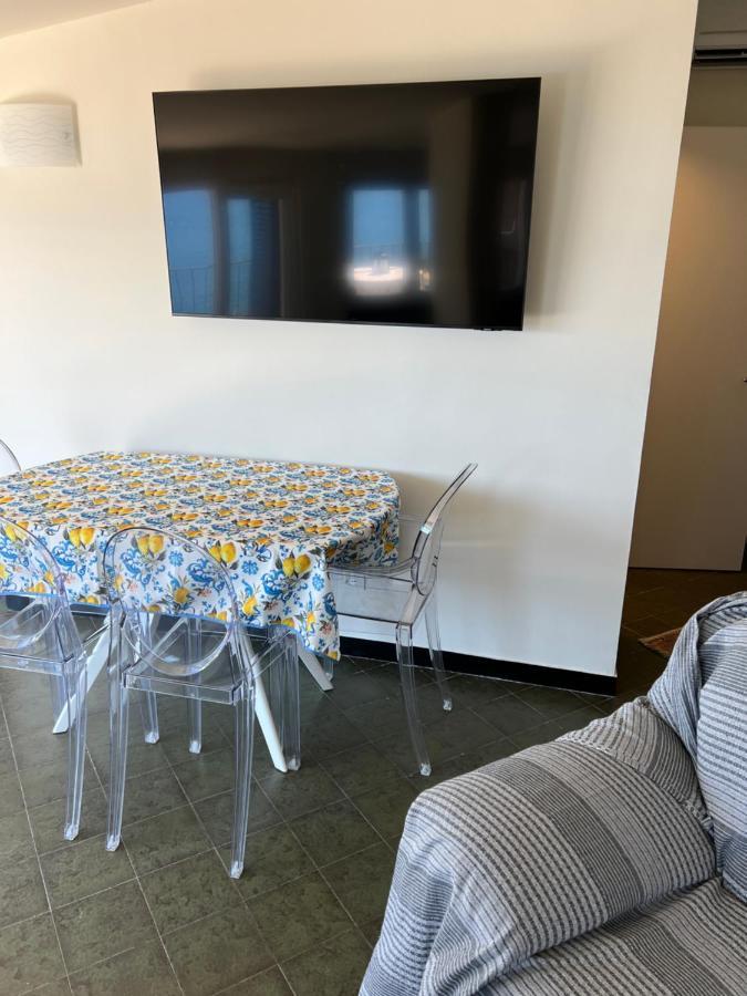 Nautilus Vista Mare Mozzafiato A 180 Gradi- Posto Auto Privato - 2 Camere Matrimoniali Piu 1 Divano Letto Singolo-Sky,Netflix-Wifi 200Mg Rapallo Zewnętrze zdjęcie