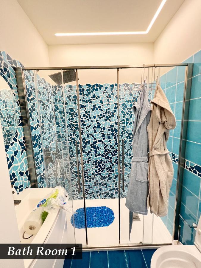 Nautilus Vista Mare Mozzafiato A 180 Gradi- Posto Auto Privato - 2 Camere Matrimoniali Piu 1 Divano Letto Singolo-Sky,Netflix-Wifi 200Mg Rapallo Zewnętrze zdjęcie